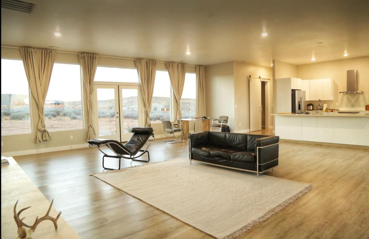 Page Arizona Border Town- Grand Serenity Room With Mesa Views بيغ ووتر المظهر الخارجي الصورة